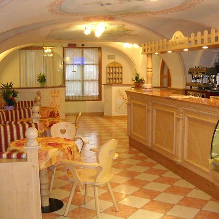 Hotel San Lorenzo San Lorenzo Dorsino Εξωτερικό φωτογραφία