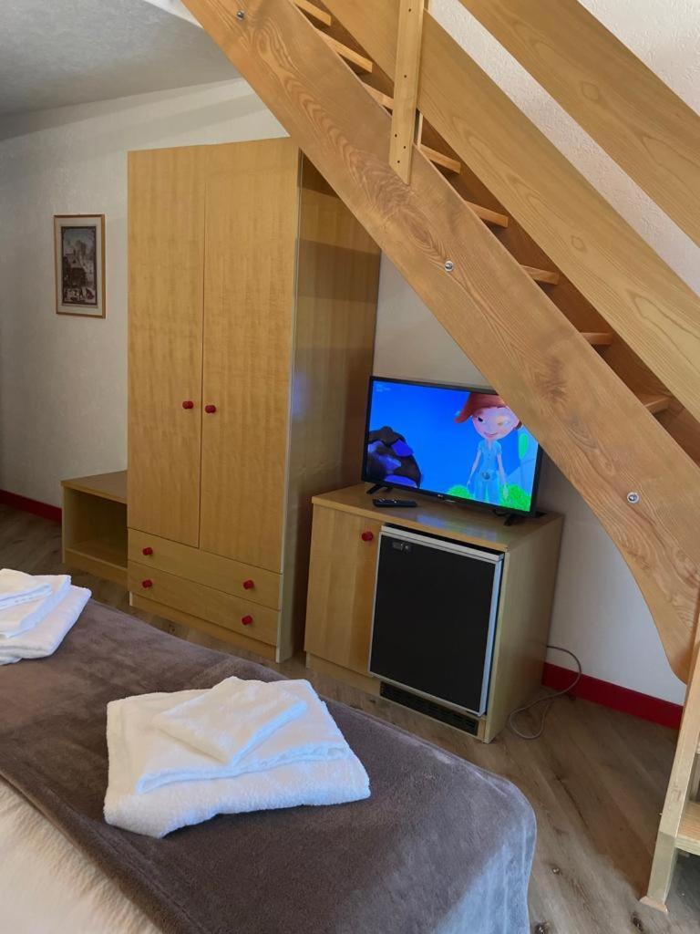 Hotel San Lorenzo San Lorenzo Dorsino Εξωτερικό φωτογραφία