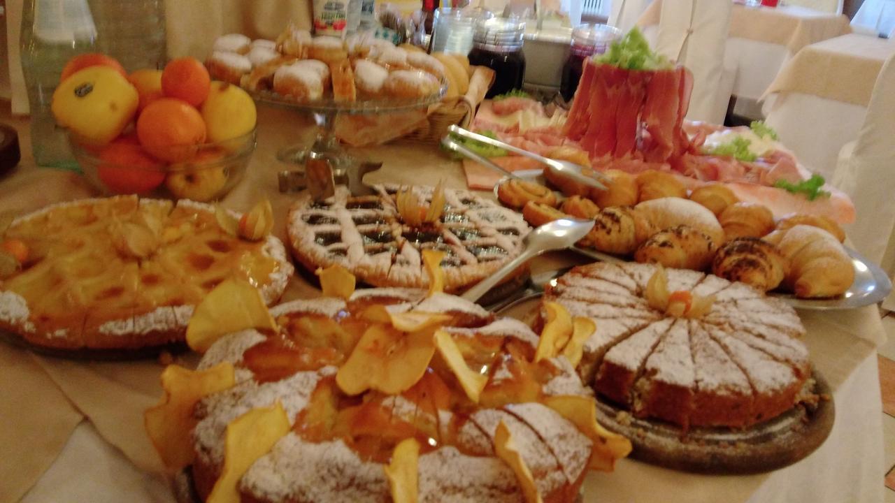 Hotel San Lorenzo San Lorenzo Dorsino Εξωτερικό φωτογραφία