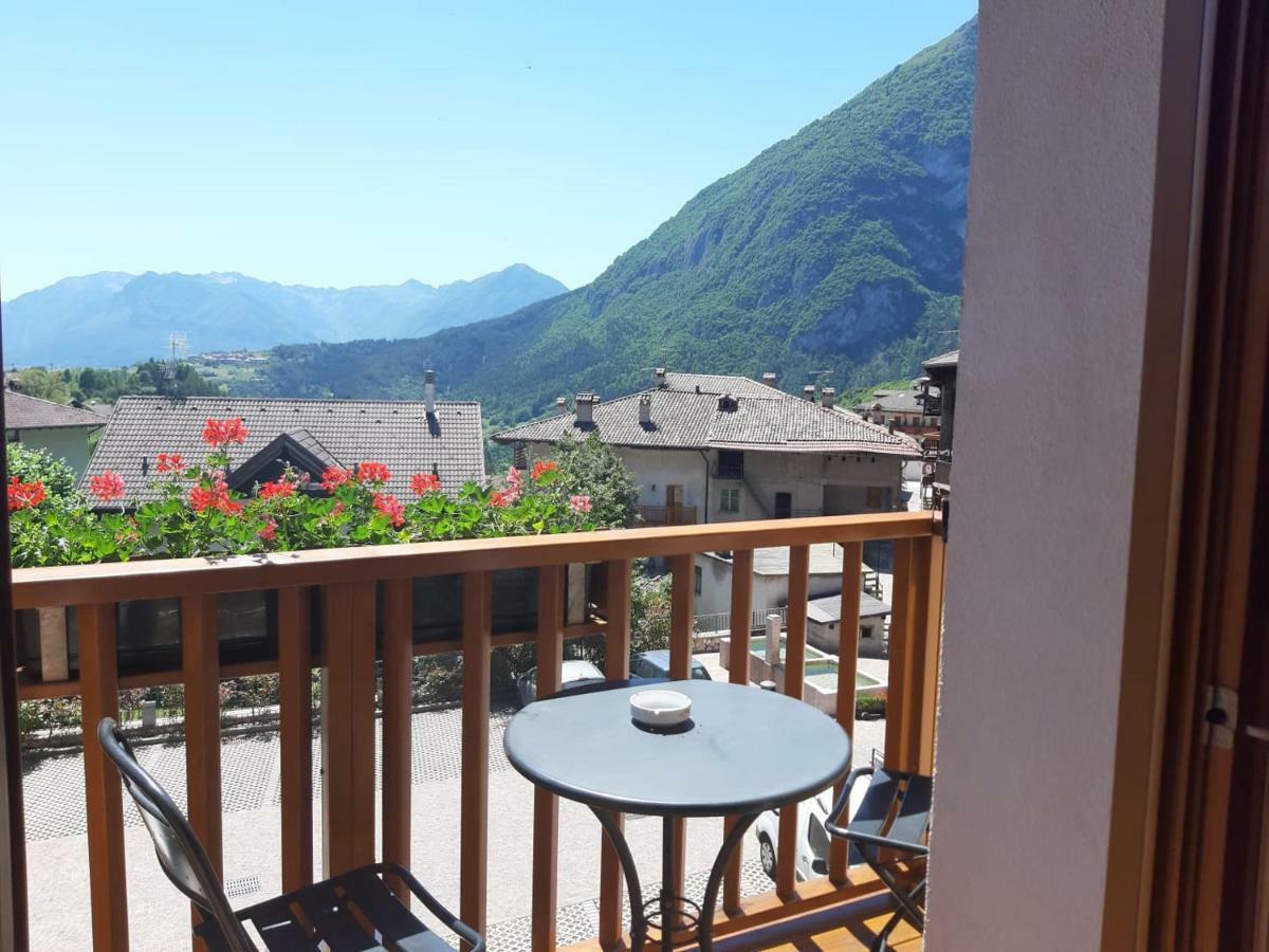 Hotel San Lorenzo San Lorenzo Dorsino Εξωτερικό φωτογραφία
